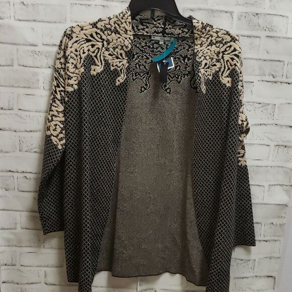 Sionni sweater  - Picture 1 of 3